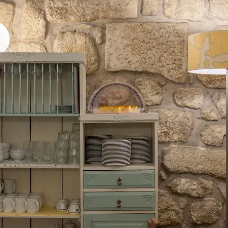 بيت شباب Being *