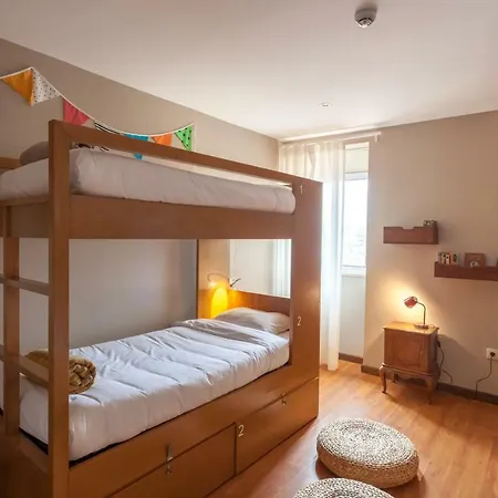 Hostel Being Porto