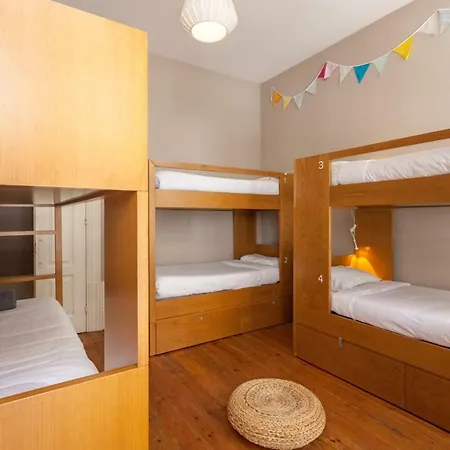 Hostel Being *